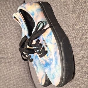 Woman's Vans Off the Wall shoes size 7.5